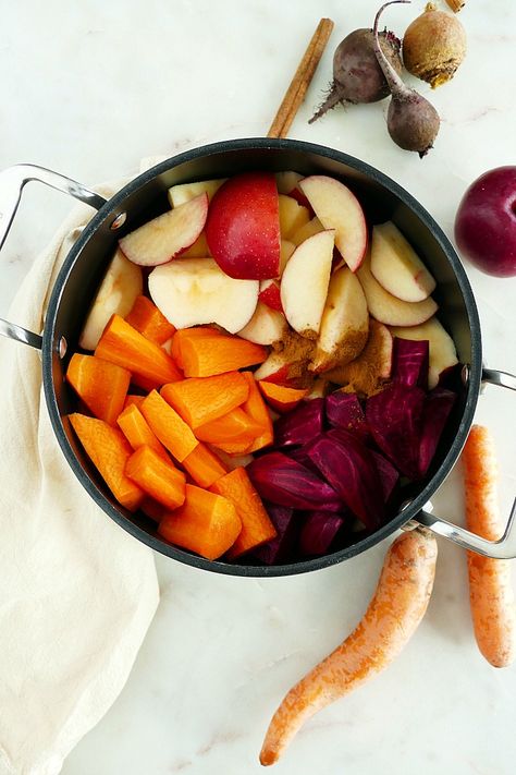 Beet and Carrot Veggie Applesauce Veggie Applesauce, Unsweetened Applesauce Recipe, Beets And Carrots, Applesauce Recipe, Apple Sauce Recipes, Healthy Baby Food, Beet Recipes, Baby Foods, Healthy Snack Options