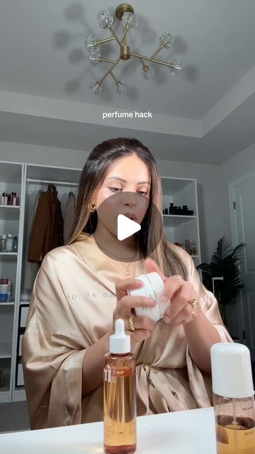 Alisha Abdulla on Instagram: "perfume hack ✨🫶🏼 

this hack literally makes any scent last ALL day - bonus points if everything smells similar to each other which helps increase scent projection! 👀

try this and let me know how it works for you🤍

.
.
.
perfume hack, perfume tip, body care, body care tips, how to smell good, smell good all day, hygiene, hygiene tips" Perfume Tips Where To Spray, How To Make Your Perfume Last All Day, Tips To Smell Good All Day, How To Make Perfume, How To Make Perfume Last All Day, Perfumes That Last All Day, How To Smell Good All Day, Body Care Tips, Smell Good All Day