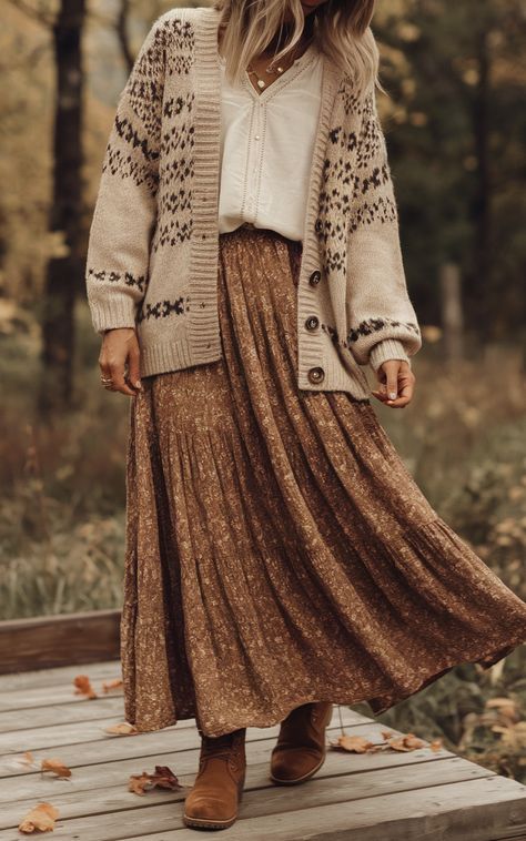 Discover the ultimate boho layering essentials for effortless fall outfits you'll love. Embrace cozy cardigans, chic scarves, and stylish boots to create perfect autumn looks. #BohoFashion #FallStyle #LayeringOutfits Vintage Fall Outfit Ideas, Boho In Winter, Fall Flowy Skirt Outfit, Autumn Colorful Outfits, Earthy Classy Outfits, Christmas Boho Outfits, Boho Style Winter Fall Outfits, Boho Chic Work Outfit, Layered Cardigan Outfit