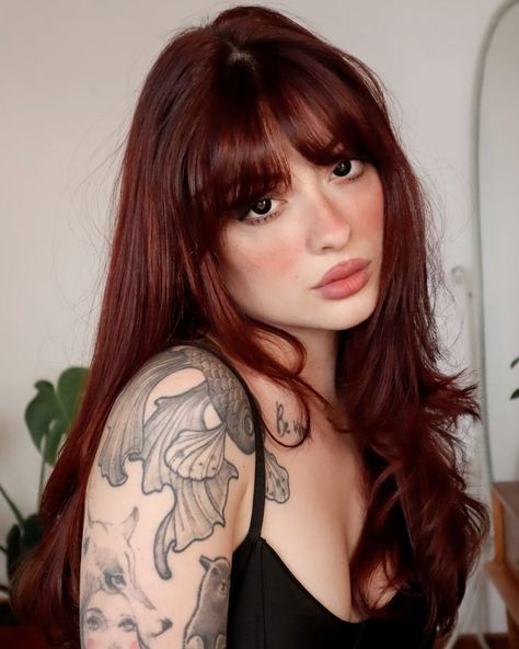 Goth Auburn Hair, Ginger Goth Aesthetic, Mohagni Hair Color, Auburn Long Bob, Copper Hair Brown Eyes Olive Skin, Hair Color For Dark Eyes, Dark Copper Hair With Money Piece, Red Hair Over Brown, Red Hair For Brown Eyes