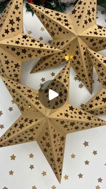 3d Paper Lantern, 3d Paper Stars Tutorial, Diy Paper Star Lantern, Star Making With Paper, Paper Stars Tutorial, Paper Star Lights, Diy Christmas Paper, 3d Paper Star, Diy Christmas Star