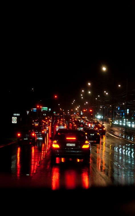 #nightcity #road #traffic  #Cars. Read more: https://wallpapershd.info/wallpaper-road-night-city-traffic-1584528125.html Check more at https://wallpapershd.info/wallpaper-road-night-city-traffic-1584528125.html Night Traffic Aesthetic, Aesthetic Traffic, Traffic Aesthetic, City Rats, Night Traffic, Night Landscape Photography, City Lights At Night, Line Art Images, Road Photography