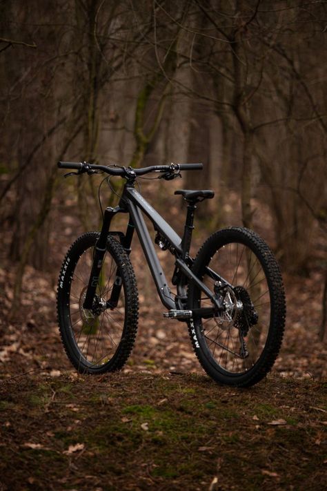 Black Mountain Bike, Trek Mountain Bike, Mountain Biking Photography, Tmax Yamaha, Bike Challenge, Serie Bmw, Full Suspension Mountain Bike, Bicycle Mountain Bike, Trek Bikes