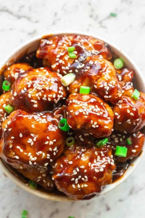 Vegan Meal Prep Ideas, Sesame Cauliflower, Sticky Sesame Cauliflower, Sticky Sauce, Cauliflower Dishes, Meat Free Recipes, Meal Prep Recipes, Canker Sore, Vegan Cauliflower