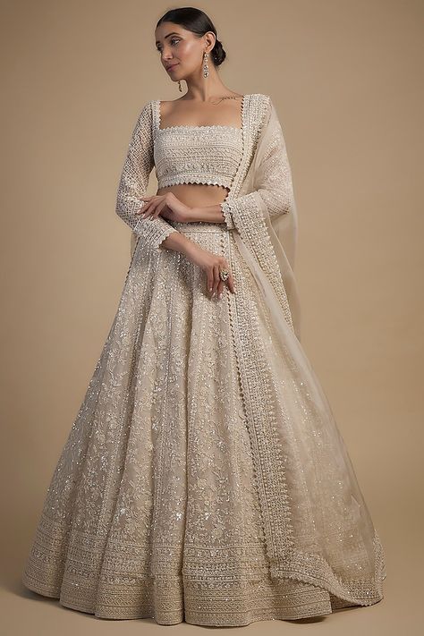 Engagement Lehengas, Indian Wedding Reception Outfits, Lehenga Inspiration, Latest Bridal Lehenga Designs, Engagement Lehenga, Bridal Lehenga Designs, White Lehenga, Simple Lehenga, Latest Bridal Lehenga