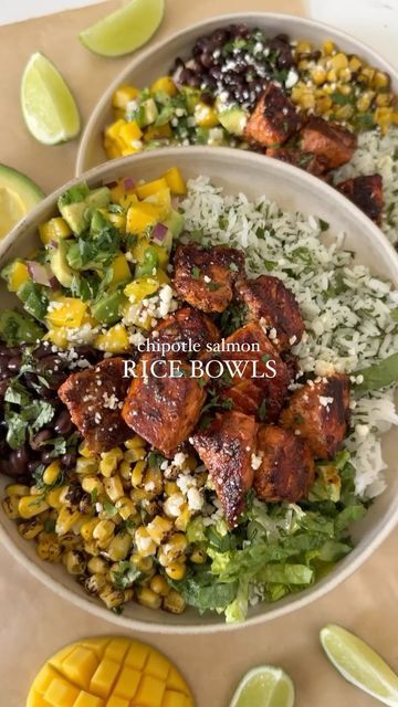 Salmon Dinner Bowl Recipes, Salmon Chipotle Bowl, Food Recipes High In Protein, Healthy Salmon Dinner Ideas, Pescatarian Recipes High Protein, Dinner Ideas Healthy High Protein, Meal Prep Ideas Pescatarian, Low Calorie Pescatarian Meals, Low Calorie High Protein Meals Pescatarian