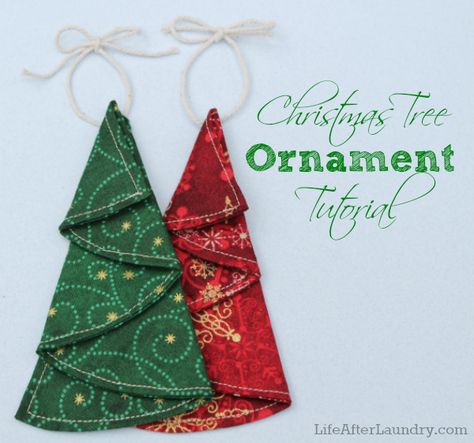 Sewn Ornaments, Sewn Christmas Ornaments, Fun Holidays, Tutorial Origami, Christmas Sewing Projects, Fabric Christmas Trees, Quilted Christmas Ornaments, Ornament Pattern, Ornament Tutorial