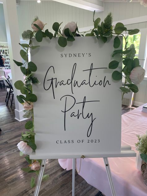 Graduation Boards Ideas, School Formal Decorations Ideas, Sage Green And White Graduation Party, Grad Party Sign Ideas, Cool Grad Party Ideas, Graduation Party Ideas Inside, Prom Welcome Sign, Graduation Venue Decorations, Graduation Party Ideas Sage Green