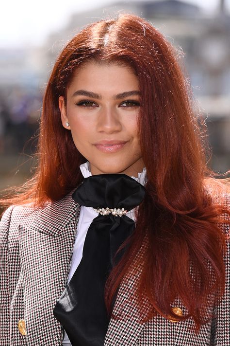 Garnet Red Hair, Zendaya Red Hair, Red Hair Day, Zendaya Hair, Red Hair Trends, Dark Garnet, Red Hair Inspo, Ginger Hair Color, Dark Red Hair