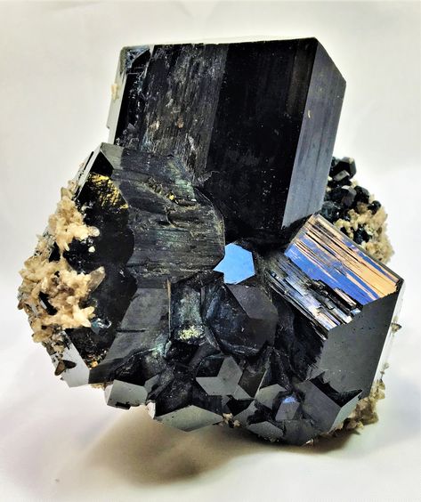 Black Tourmaline Stone Waterfall, Feeling Grounded, The Root Chakra, Rocks And Fossils, Black Tourmaline Crystal, Types Of Crystals, Material Textures, Mineral Stone, Cute Room Decor