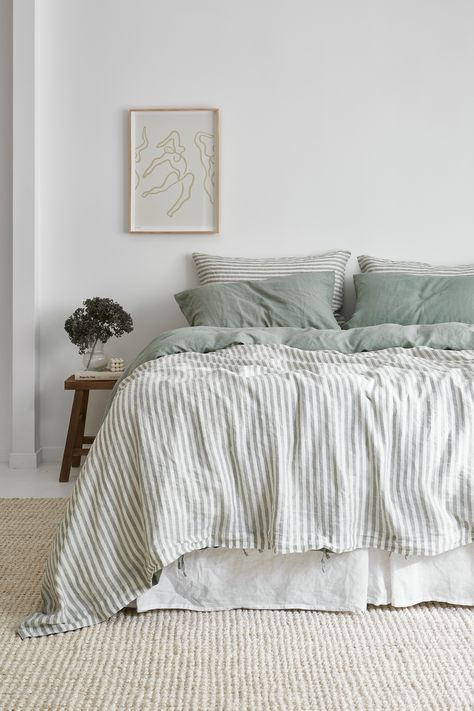 Clam Bed Bedroom Ideas, Hamptons Bedding Linen, Hamptons Farmhouse Style Bedroom, Sage Bedding Bedroom, Sage Sheets Bedroom, Sage Linen Bedding, Bedroom Striped Bedding, Green Stripe Bedding, I Love Linen