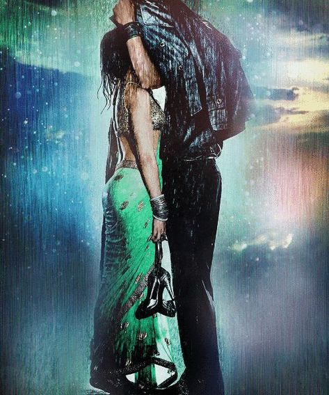 Aashiqui 2 Wallpapers, Tum Hi Ho Aashiqui 2, Cinema Hall, Aashiqui 2, Rain Wallpaper, Go To The Cinema, Rain Wallpapers, Bollywood Pictures, Love Couple Images