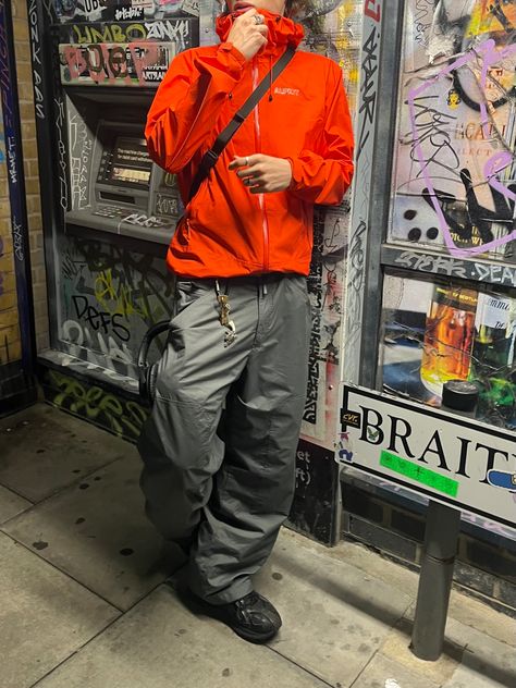 Acg Outfit, Asics Outfit Men, Guys Streetwear Outfits, Camo Outfit Men, Arcteryx Streetwear, Kiko Asics, Arcteryx Outfit, Asics Outfit, Gorpcore Outfit