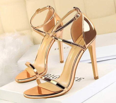 Fairy High Heels, Party Shoes Women, Strap High Heels, Dr Shoes, Basic Heels, Women Heels, Classy Shoes, Beautiful Heels, Gold Sandals