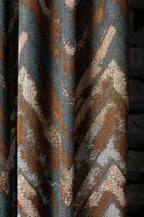 rochet curtain patterns free