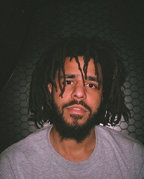 Jermaine Cole (J. Cole) https://familytron.com/jermaine-cole-j-cole/ Jermaine Cole, Pimp C, Black Life, For The Culture, Nipsey Hussle, Trey Songz, G Eazy, Rap Artists, King Cole