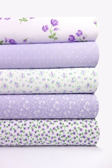 Fabric Bundles Fat Quarters Polycotton Material Florals Gingham Spots Craft LILAC - Etsy Vintage Fabrics For Sale, Sew Patchwork, Descendants Dr, Quilt Fabric Bundles, Purple Bedroom, Vintage Floral Fabric, Casual Dressing, Beautiful Fabrics, Clothing Fabric