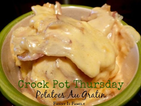 Potatoes Au Gratin Augratin Potatoes, Au Gratin Potatoes, Gratin Potatoes, Crock Pot Potatoes, Crock Pot Food, Cheap Food, Vegetable Medley, Potatoes Au Gratin, Crockpot Dishes