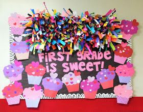 Candy Bulletin Boards, Candy Theme Classroom, February Bulletin Boards, December Bulletin Boards, October Bulletin Boards, Valentine Bulletin Boards, Kindergarten Bulletin Boards, College Bulletin Boards, Thanksgiving Bulletin Boards