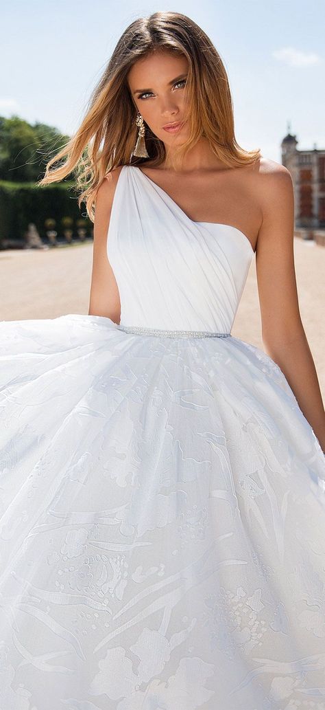 One shoulder ball gown wedding dress : Milla Nova wedding dress #weddingdress #weddinggown #wedding #bridedress One Shoulder Ball Gown, Milla Nova Wedding Dresses, Wedding Dress Ball Gown, Shoulder Wedding Dress, Wide Shoulders, Lace Applique Wedding Dress, Milla Nova, Dress Ball Gown, Pnina Tornai