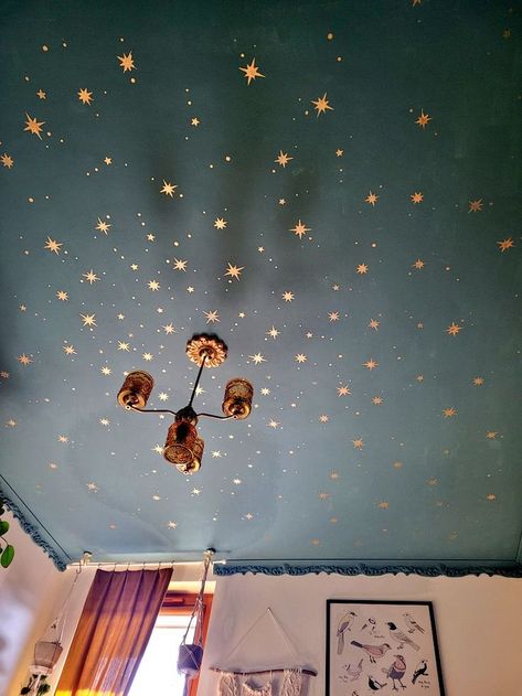 Unique Wall Murals Diy, Candy Ceiling Lights, Hippie Wallpaper Room, Colorful French Decor, Mystical Bedroom Aesthetic, Whimsical Ceiling Decor, Whimsical Hallway, Whimsigoth House Decor, Witchy Home Decor Ideas