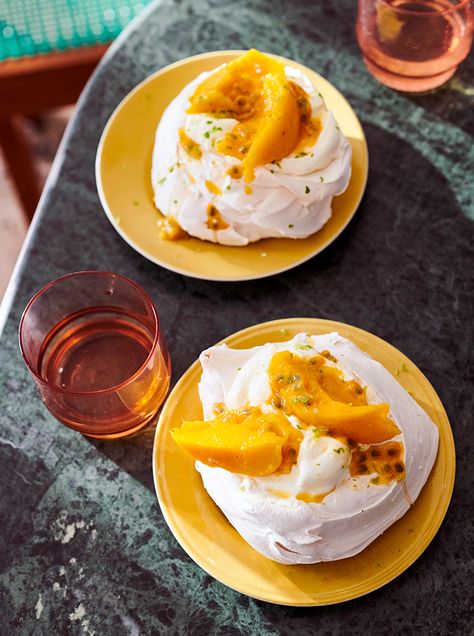 Bill Granger, Mango Passionfruit, Christmas Dessert Recipes, Pop Up Cafe, Delicious Christmas Desserts, Australia Food, Australian Food, Christmas Dessert, Christmas Food Desserts