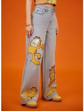 Garfield Pjs, Garfield Outfit, Garfield Aesthetic, Tiktok Aesthetics, Garfield Costume, Artsy Clothes, Barista Outfits, Dream Inspiration, Wide Leg Denim Pants