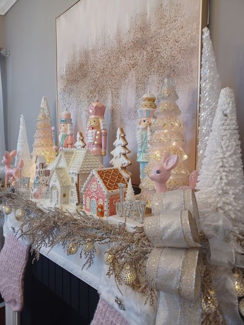 Pink Christmas Mantle, Pink Gingerbread Christmas Tree, Pastel Christmas Aesthetic, Pink Christmas Village, Pink Christmas Bedroom, Sugarplum Christmas, Pastel Christmas Decor, Pink Christmas Decor, Gingerbread Christmas Decor