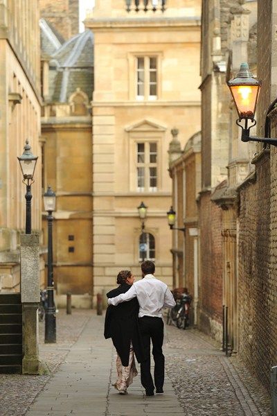 If We Ever Meet Again Aesthetic, Cambridge Matriculation, Cambridge Student Aesthetic, University Relationship, Meet Cute Aesthetic, Cambridge University Aesthetic, Cambridge Photography, Classics Student, Cambridge Aesthetic