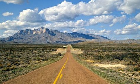 Main highway in Guadalupe Mountains National Park, Texas Hobbs New Mexico, Guadalupe Mountains, Texas Places, Texas Roadtrip, Into The West, West Texas, Texas Travel, Travel Bug, Texas Usa