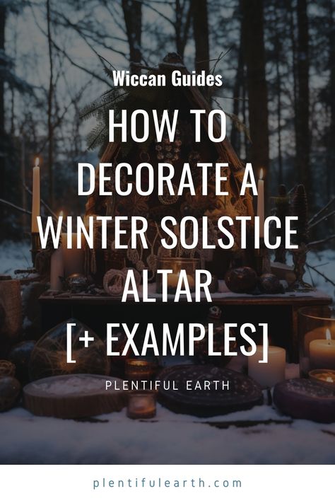 Winter Solstice Altar Ideas, Outdoor Alter Ideas Pagan, Yule Altar Ideas Winter Solstice, Yule Alter Ideas, Wiccan Christmas Decor, Yule Altar Winter Solstice, Winter Solstice Ideas, Witchy Winter Aesthetic, Winter Solstice Altar