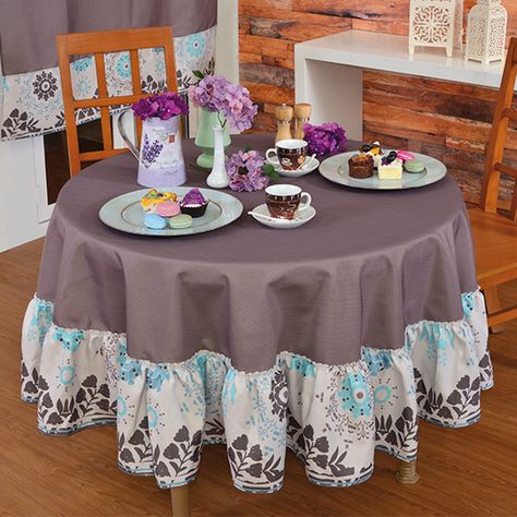 Mantel Redondo Candil #Cocina #Comedor #Mantel #Hogar #IntimaHogar #Decoracion Table Skirting, Dining Table Cloth, Mantel Redondo, Table Skirt, Outdoor Ottoman, Table Cloth, Ottoman, Dining Table, Outdoor Furniture