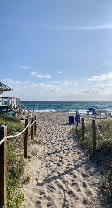 Florida Life Aesthetic, Seaside Fl Aesthetic, Del Ray Beach Florida, Destin Florida Beach Aesthetic, Rosemary Beach Florida Aesthetic, Vacay Spots, Girl Essentials, Delray Beach Florida, Instagram Theme Feed