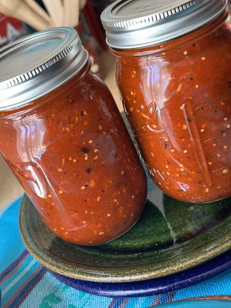 Red Chile New Mexico Salsa! New Mexico Chili Salsa, Mexican Hot Sauce Recipe, Red Chile Salsa, Mexican Red Salsa, New Mexico Red Chile, New Mexico Chili, Mexican Salsa Recipes, Red Chili Sauce, Mexican Side Dishes