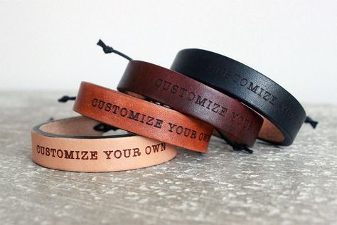 Classic Leather Bracelets With Engraving, Classic Engraved Leather Bracelets, Classic Engraved Leather Bracelet, Adjustable Artisan Engraved Leather Bracelet, Vintage Engraved Leather Bracelets, Bracelets Leather, Leather Goods, Jewelry Diy, Leather Bracelet