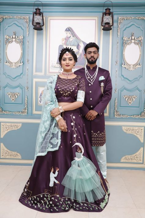 Sagai Dress For Couple, Lehenga Designs Couple, Matching Engagement Outfits For Couple, Couple Dress Matching Indian Party Wear, Couple Outfits Matching For Wedding, Couple Same Dress, Couple Dress Matching Indian For Engagement, Sagai Outfit Indian Weddings, Couple Traditional Outfits Indian