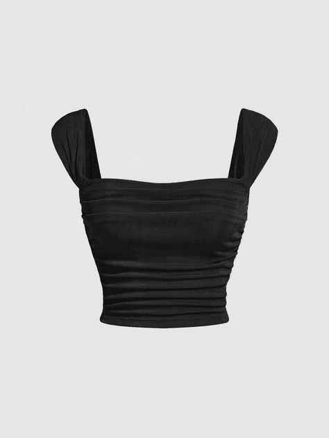 Wide Strap Top, Cute Black Crop Tops, Cute Shein Shirts, Shein Cute Tops, Cute Black Clothes, Black Top Outfits, Shein Crop Tops, Tops From Shein, Cropped Shein