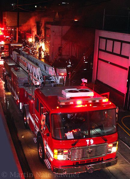 LAFD Truck 9 | Los Angeles Fire Department Truck 9 | FireLensMan | Flickr Firefighter Images, Firefighter Photography, Los Angeles Fire Department, Firefighter Paramedic, Firefighter Pictures, Firefighter Emt, Fire Life, Cool Fire, Fire Equipment