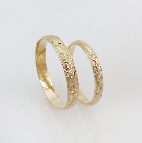 Couple Rings Gold Engagement Unique, Wedding Bands Couples, Antique Style Wedding, Matching Wedding Ring Sets, Couples Rings, Couples Wedding Bands, Matching Wedding Rings, Couple Wedding Rings, Solid Gold Band