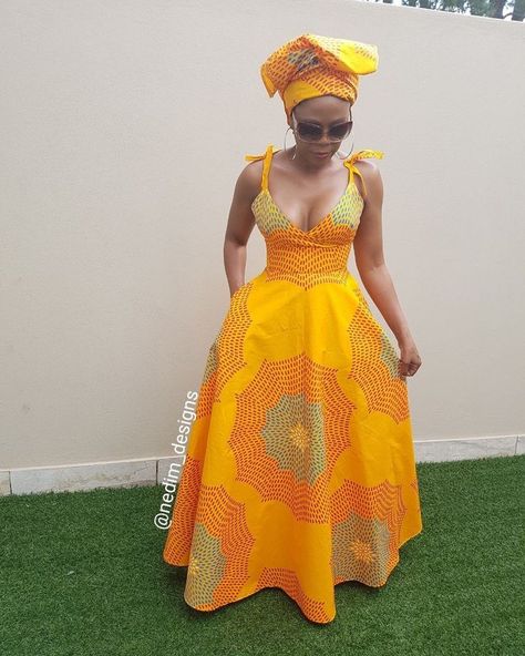 African Print Summer Dresses, Summer Maxi Dresses, African Fashion Designers, African Dresses Modern, African Wear Dresses, Afrikaanse Mode, African Traditional Dresses, African Inspired Fashion, Fashion Design Dress