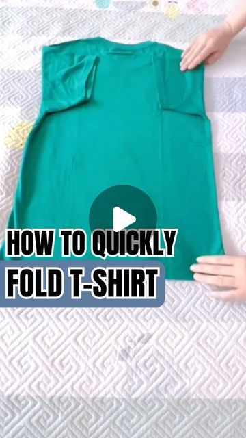 Folding Tee Shirts, How To Fold Shorts, Shirt Folding Trick, T Shirt Storage, Folding Tips, Folding Socks, Shirt Folding Board, Shirt Organization, T Shirt Folding