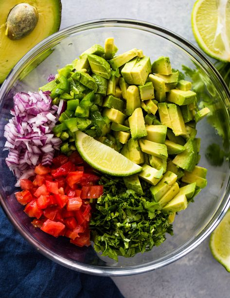 The Best Chunky Guacamole | Gimme Delicious Chunky Guacamole Recipe, Guacamole Dip Recipes, Nachos Recipe Easy, Best Guacamole, Guacamole Recipe Easy, Chunky Guacamole, Guacamole Dip, Best Guacamole Recipe, How To Make Guacamole