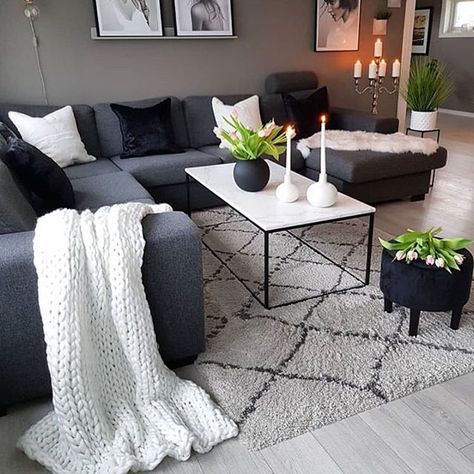 ASOS (@asos) • Instagram photos and videos Grey Couch, Grey Couch Living Room, Living Room Decor Gray, First Apartment Decorating, Apartment Living Room Design, Small Living Room Decor, Living Room Decor Cozy, Living Room Decor Modern, Decor Home Living Room