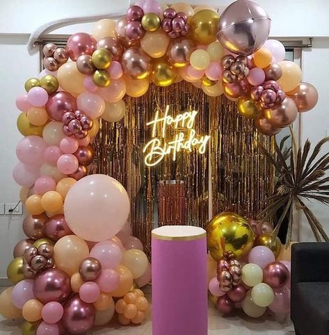 balloon ring decoration Ring Balloon Decor Birthday, Baloons Idea For Birthday Girl, Balloon Ring Decoration Ideas, Ring Birthday Decoration, Decoration At Home For Birthday, Ring Balloon Decoration, Balloon Ring Decoration, Birthday Lights Decoration, Ring Backdrop