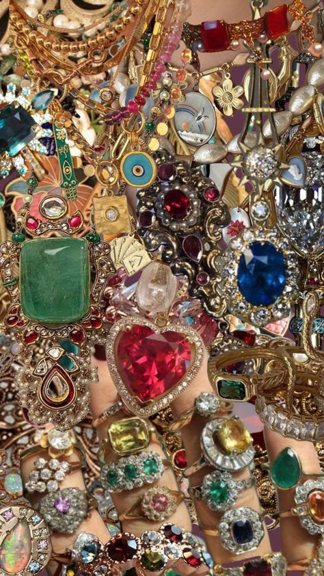 Costume Jewelry Aesthetic, Jewel Aesthetic Wallpaper, Gold Jewels Aesthetic, Jewels Aesthetic Wallpaper, Royal Jewels Aesthetic, Gold Jewelry Wallpaper, Pile Of Jewels, Gaudy Aesthetic, Jewelry Aesthetic Wallpaper