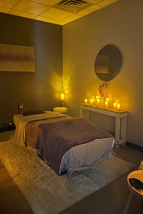 Create a haven of tranquility with our 24 small space massage room ideas. From soft lighting to cozy textiles, these tips will help you design a personal spa experience in the comfort of your home. Unwind in style and visit our blog for all the serene details! Massage Suite Decor, Decorate Massage Room, Massage Room Lighting Ideas, Spa Room Color Schemes, Small Spa Business Ideas, Massage Office Decor, Holistic Therapy Room Ideas, Esthetician Suite Ideas, Massage Room Design Small