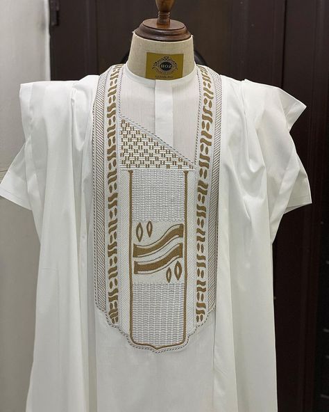 Latest Agbada Designs, Agbada Styles Men, Agbada Designs For Men, Couture Tailoring, White Agbada, Agbada Design, Men Native, Dashiki For Men, Nigerian Men Fashion