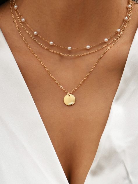 Cute Chains, Jewellery Minimalist, Frame Necklace, Trending Necklaces, Celtic Knots, Jewelry Accessories Ideas, Party Necklace, Elegante Casual, Jewelry Lookbook