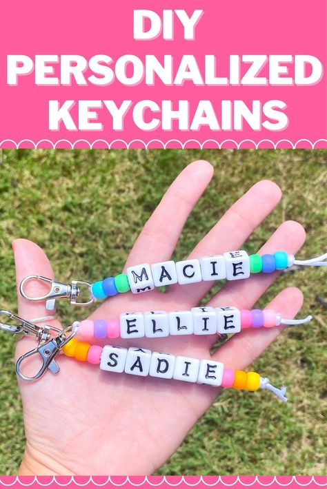 Preschool Keychain Craft, Diy Personalized Keychain Ideas, Word Keychain Diy, Jewelry Party Favors, Friendship Keychains Diy Beads, Easy Keyrings To Make, Beaded Name Keychain Diy, Name Key Chains, Personalized Beaded Keychains