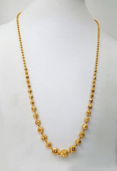 Matarmala Design, Gold Mala Designs, Simple Craft Ideas, Modern Gold Jewelry, Gold Jewelry Simple Necklace, Gold Mangalsutra Designs, Gold Chain Design, Simple Craft, Gold Jewelry Stores